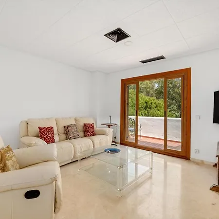 Large 2br Penthouse Near Banus Apartment *
