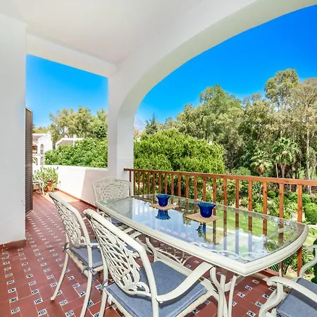 Large 2br Penthouse Near Banus Apartment