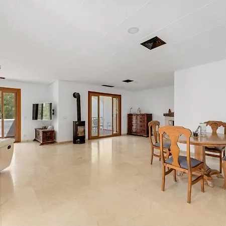 Large 2br Penthouse Near Banus *