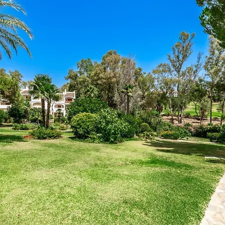Apartment Large 2br Penthouse Near Banus *