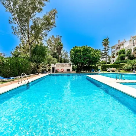 Large 2br Penthouse Near Banus Apartment