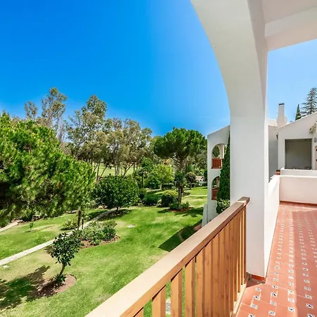 Large 2br Penthouse Near Banus