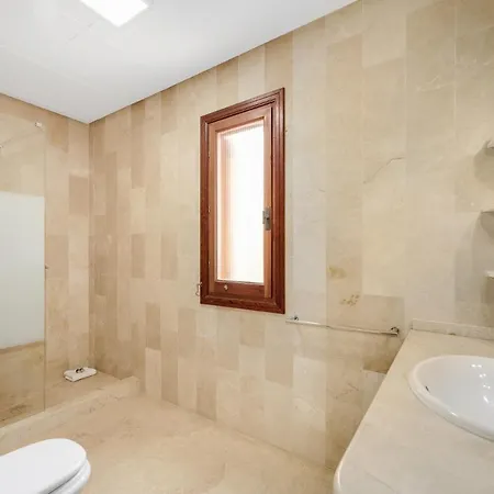 Large 2br Penthouse Near Banus Apartment
