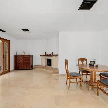Large 2br Penthouse Near Banus Apartment *