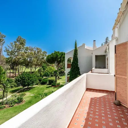 Large 2br Penthouse Near Banus